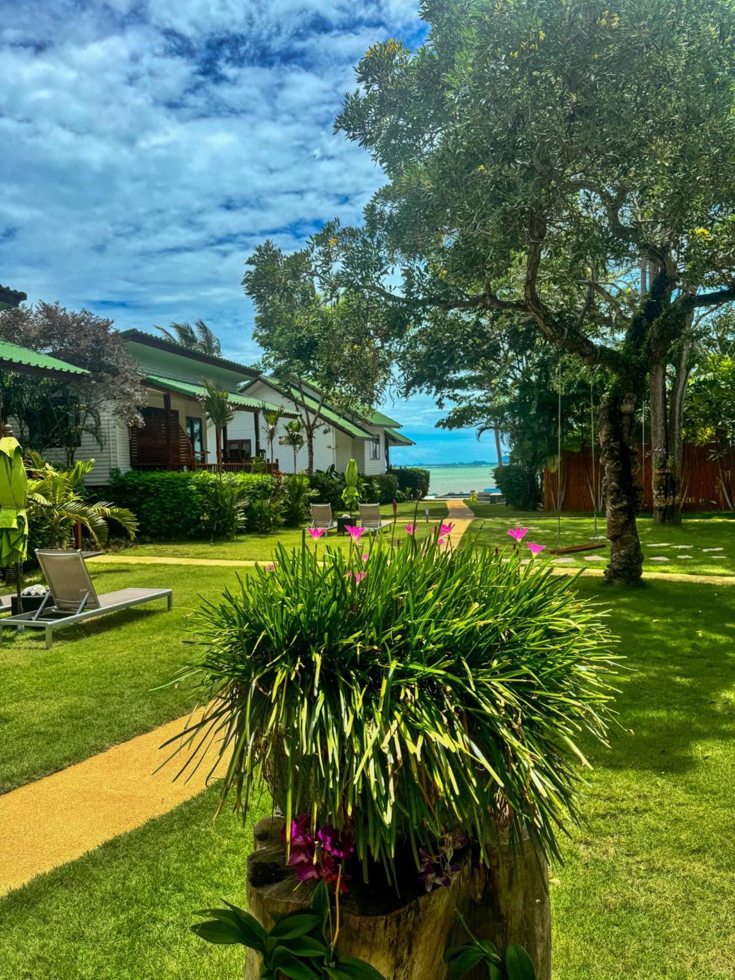 The Joy Beach Villas Hinkong Εξωτερικό φωτογραφία